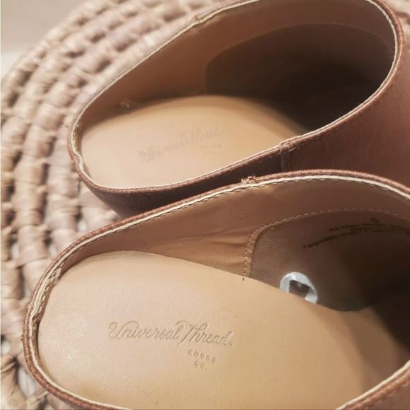 Universal Thread Women's Makana Faux Leather Block Heel Mule Brown Shoes Size 5 - Picture 4 of 6